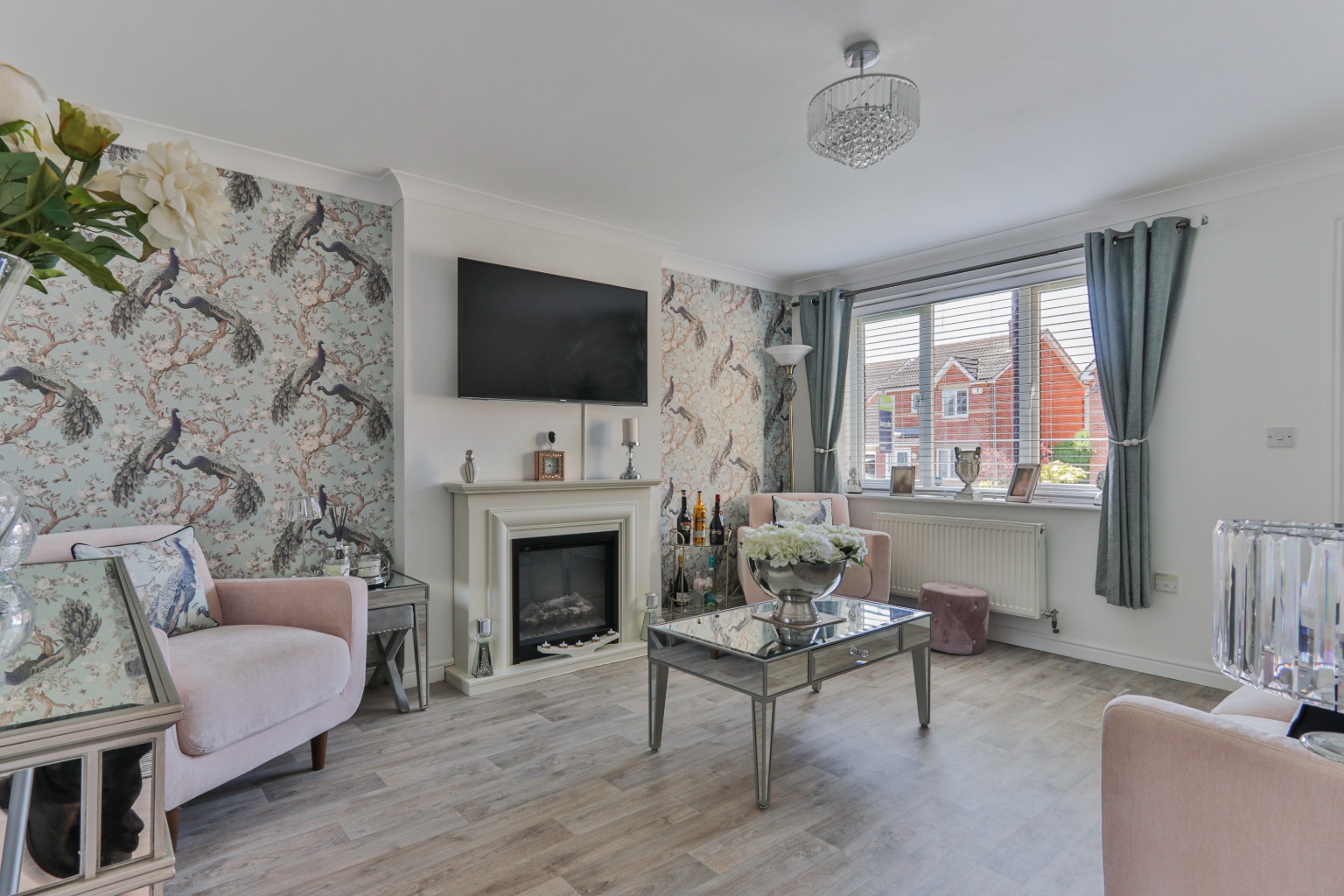 3 bed detached house for sale in Brecon Drive, Hull  - Property Image 3