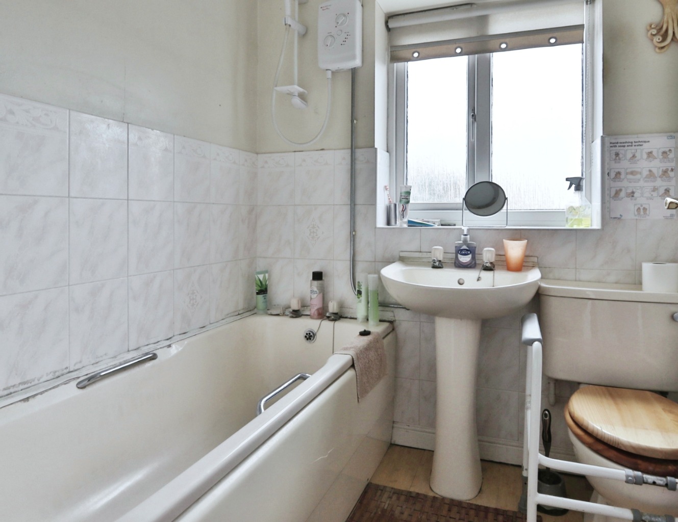 3 bed semi-detached house for sale in Rainswood Close, Hull  - Property Image 7