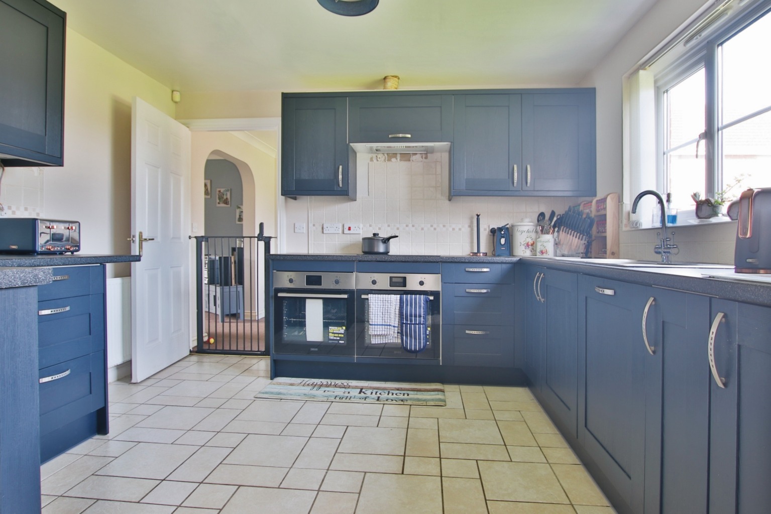 4 bed detached house for sale in Oxford Violet, Hull  - Property Image 3