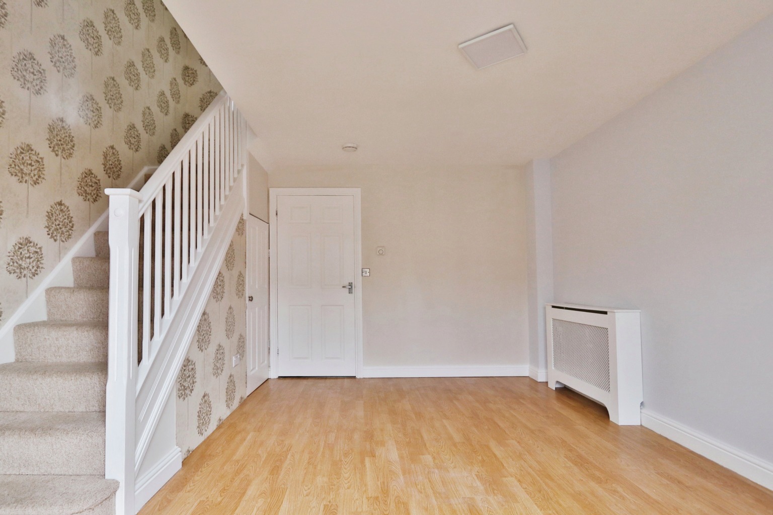 2 bed terraced house for sale in Farthing Drive, Hull  - Property Image 3