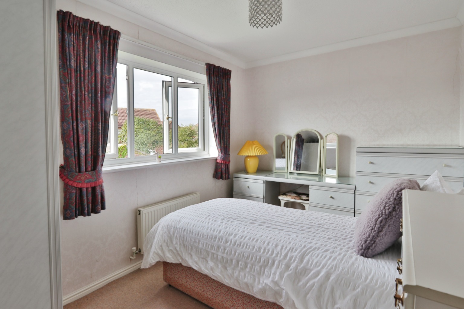 3 bed detached house for sale in Brandon Way, Hull  - Property Image 8