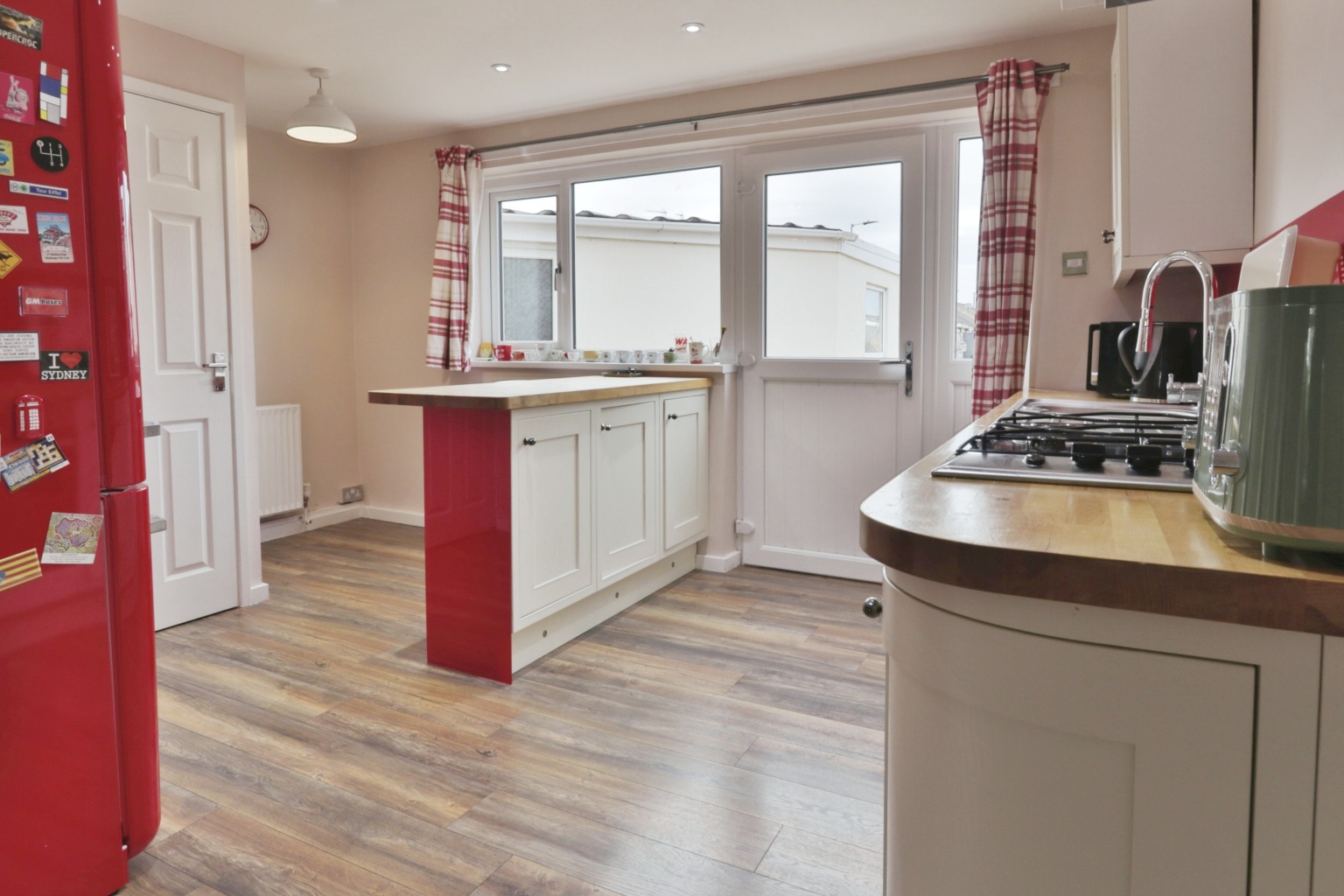 3 bed semi-detached house for sale in Gorsedale, Hull  - Property Image 4