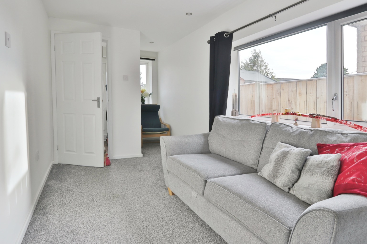 3 bed semi-detached house for sale in Gorsedale, Hull  - Property Image 11