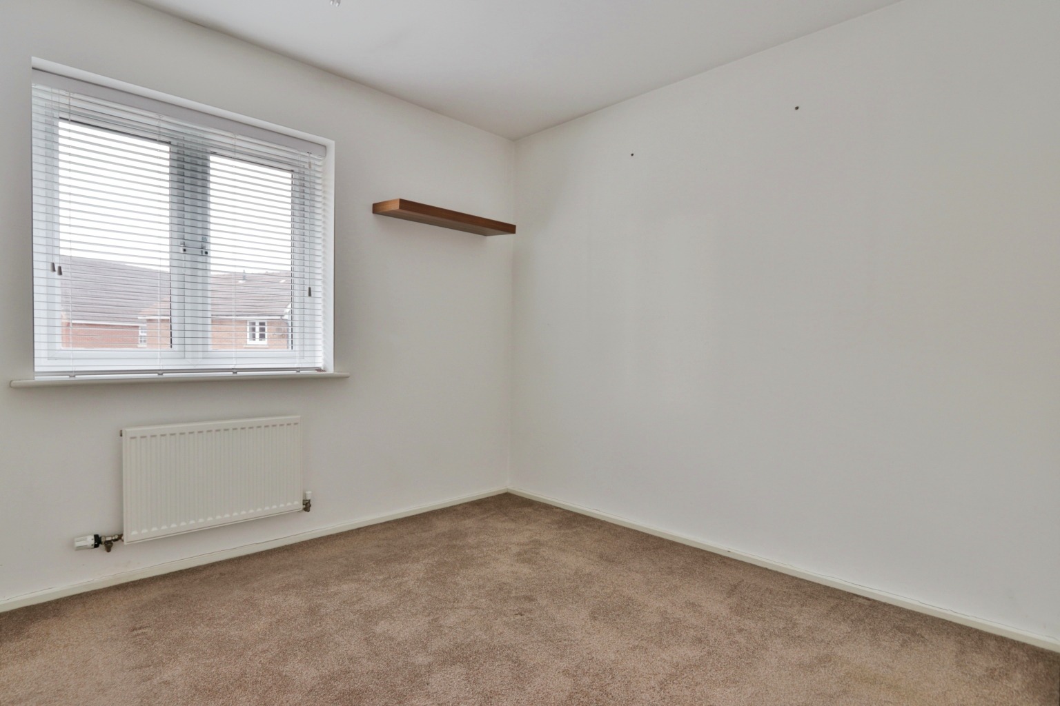 2 bed terraced house for sale in Sandwell Park, Hull  - Property Image 6