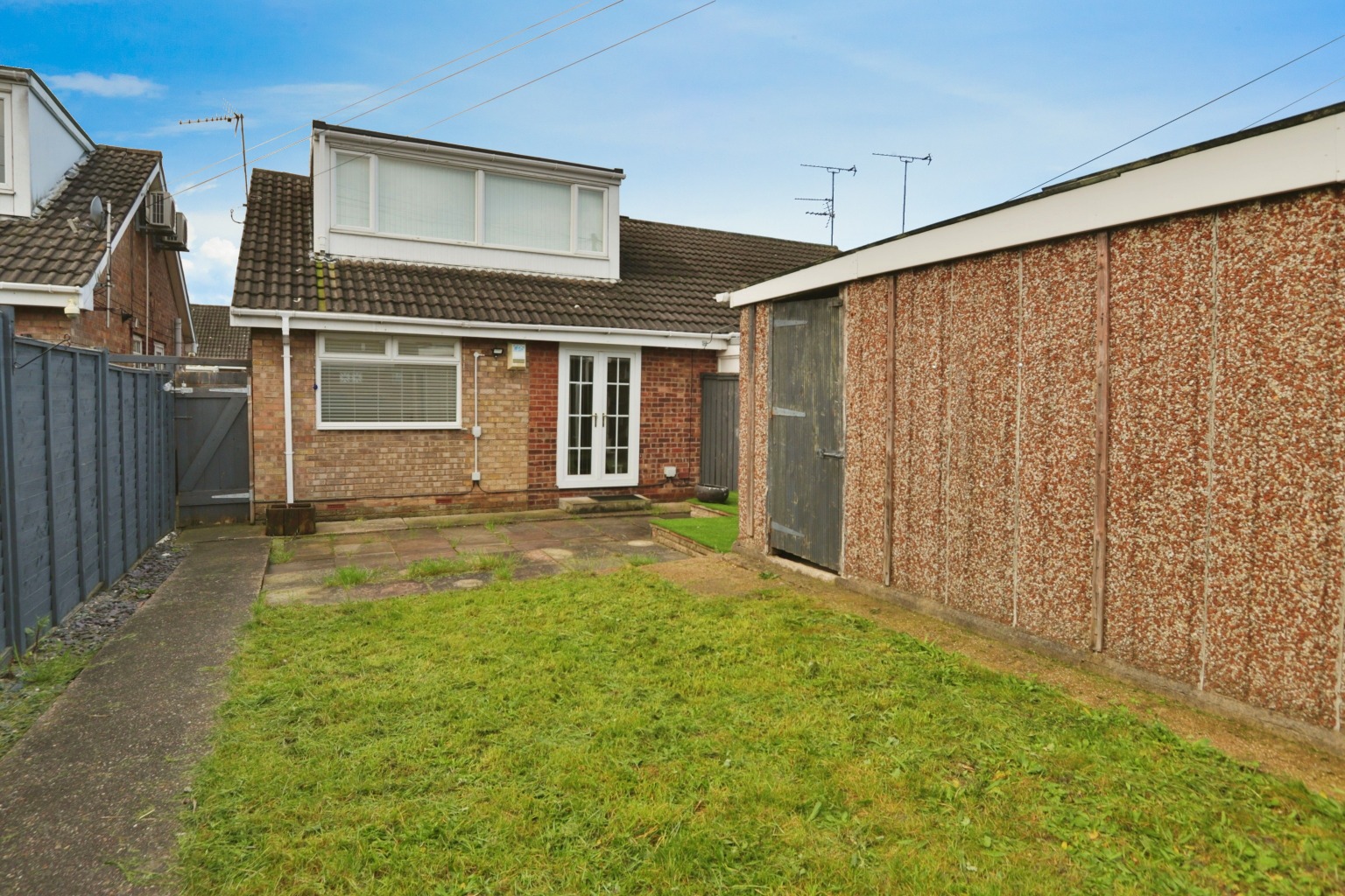 2 bed semi-detached bungalow for sale in Jendale, Hull  - Property Image 3
