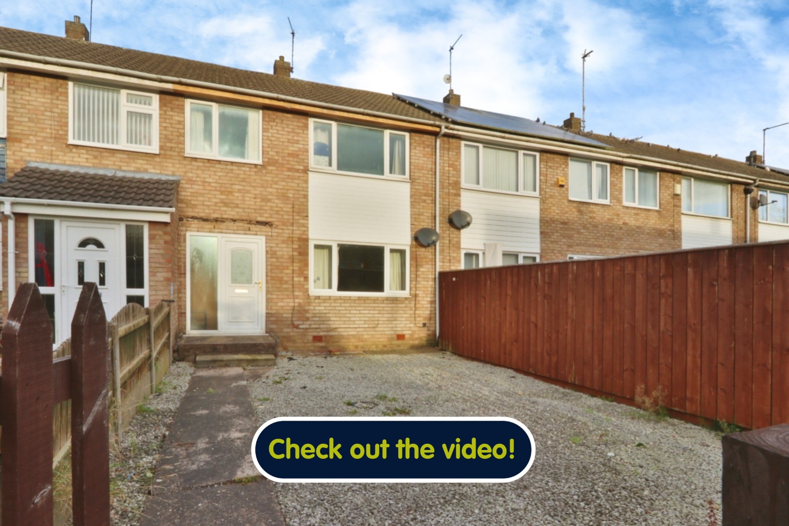 3 bed terraced house for sale in Newtondale, Hull - Property Image 1