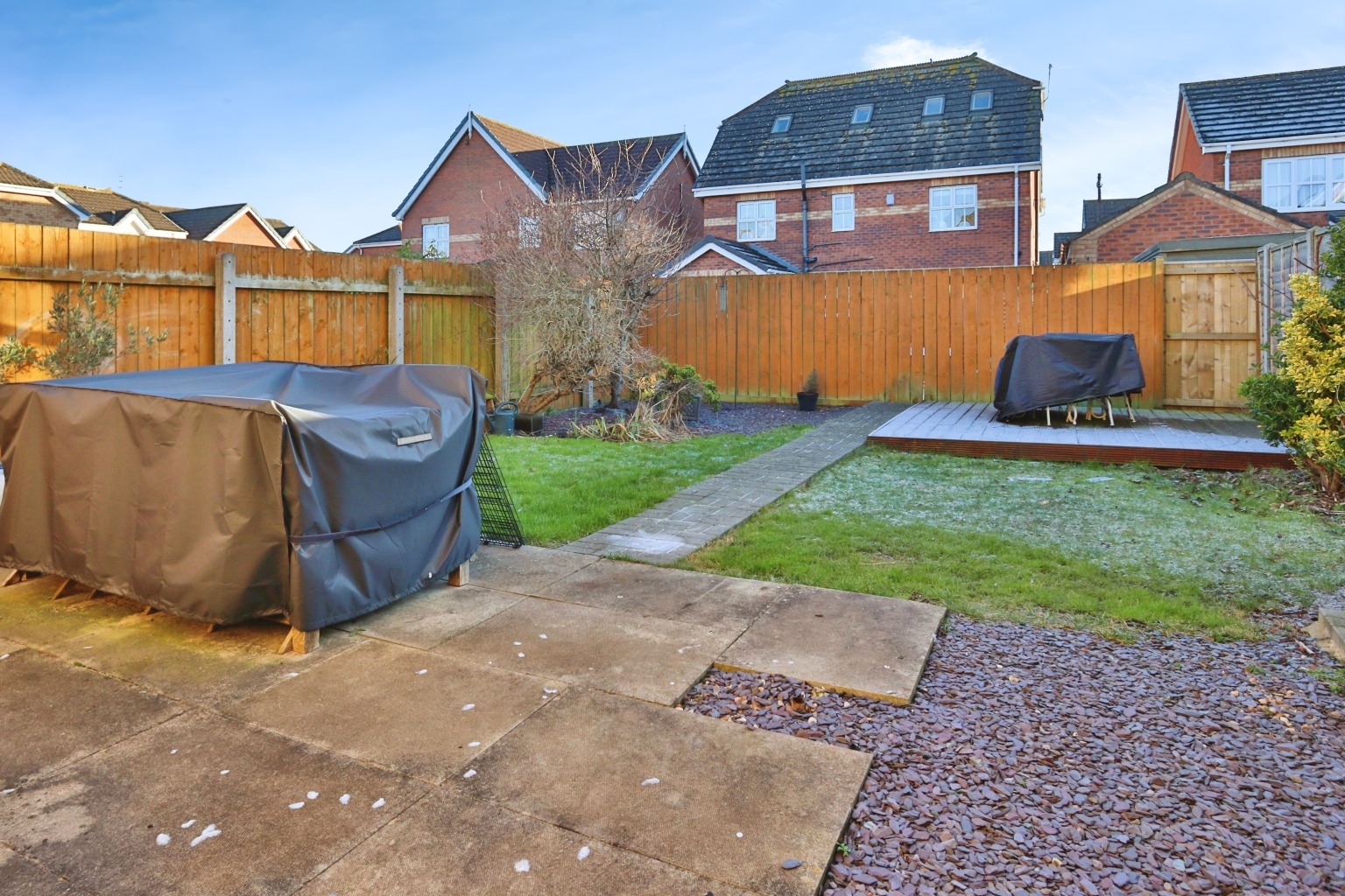3 bed semi-detached house for sale in Blackwater Way, Hull  - Property Image 8