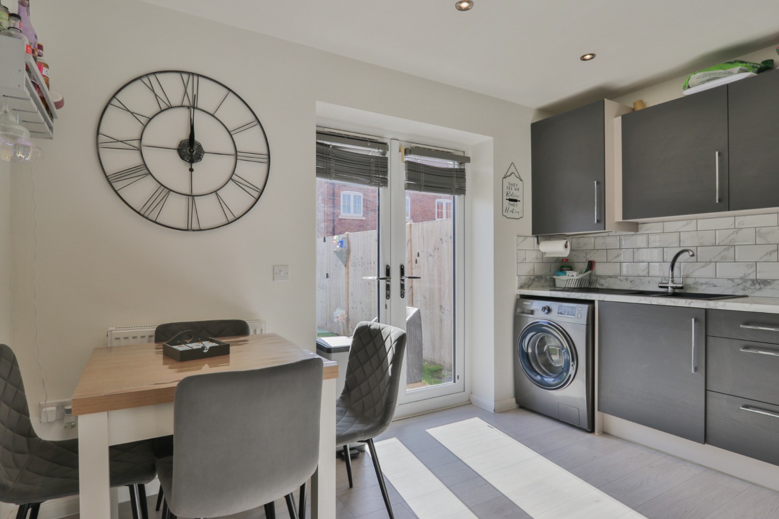 2 bed end of terrace house for sale in Appleby Road, Hull  - Property Image 2