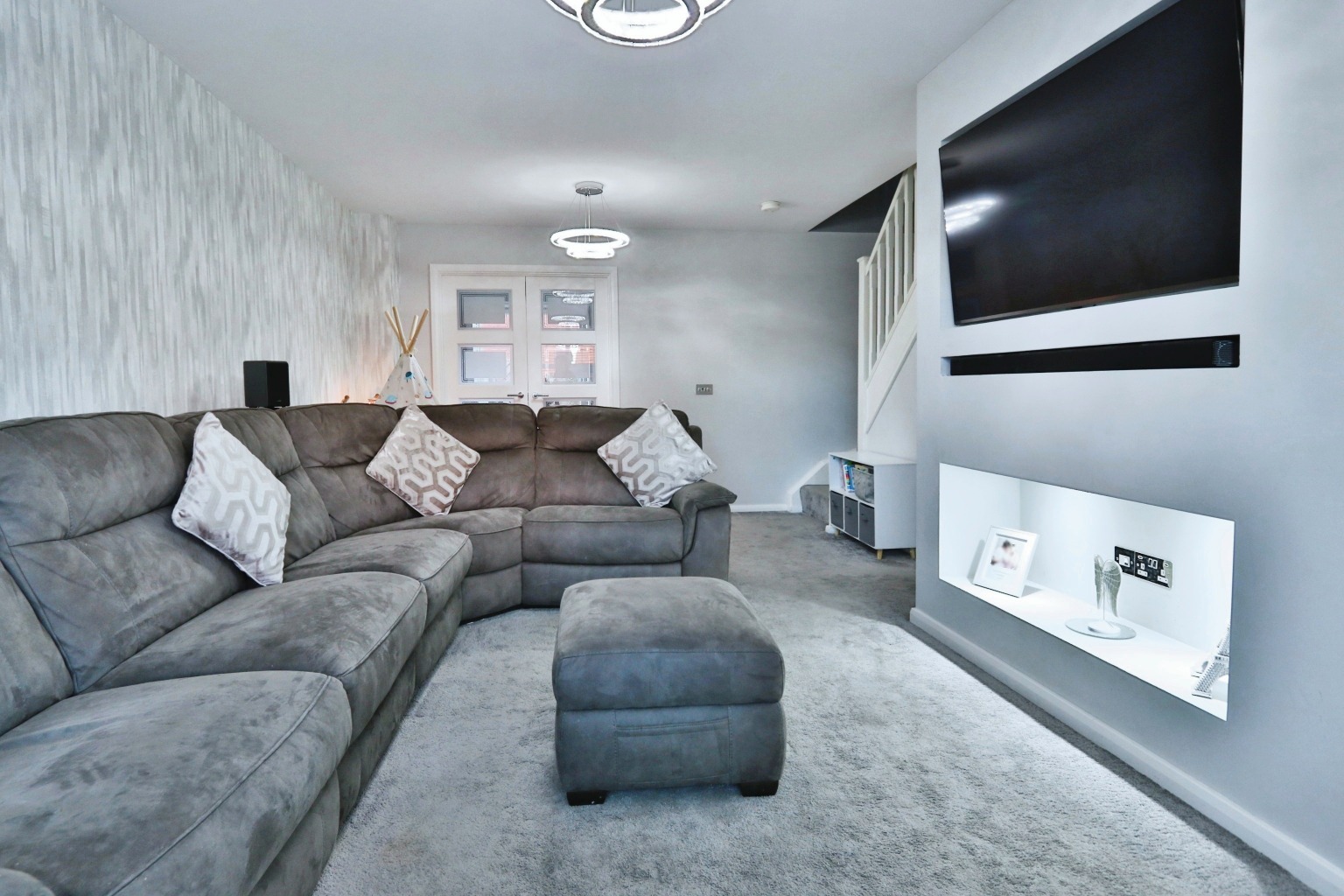 3 bed terraced house for sale in Paddock Way, Hull  - Property Image 3