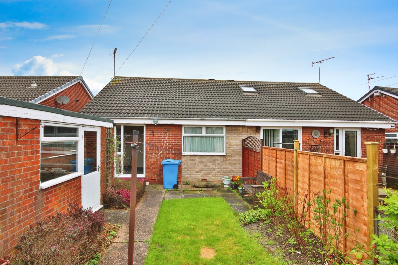 2 bed bungalow for sale in Stonesdale, Hull  - Property Image 15