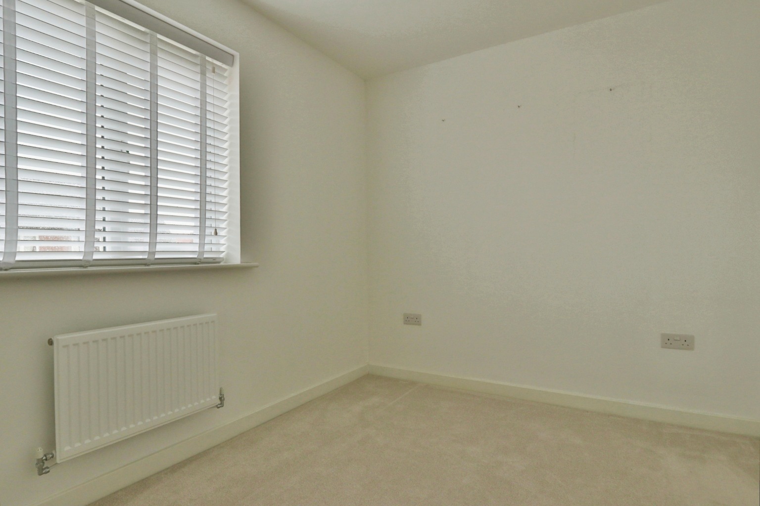 2 bed terraced house for sale, Hull  - Property Image 9