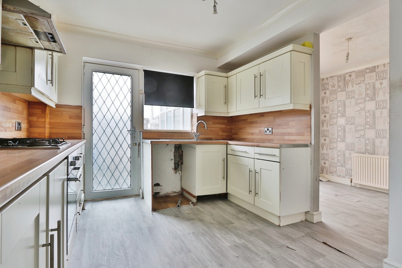 3 bed terraced house for sale in Newtondale, Hull  - Property Image 2