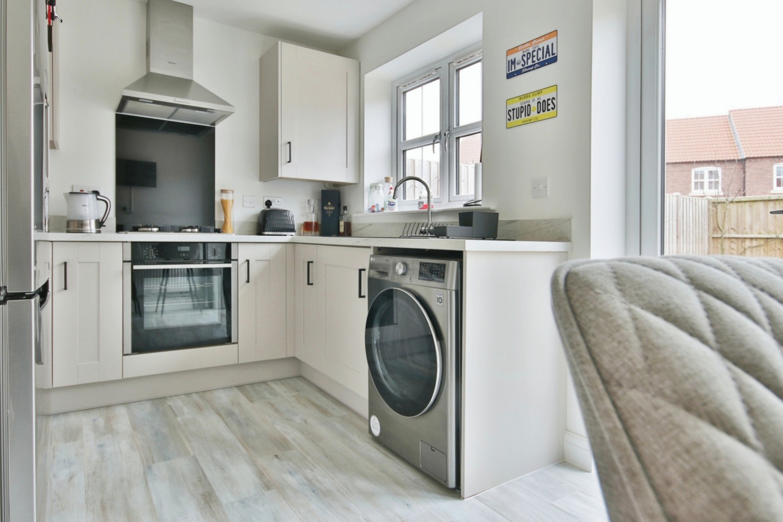 2 bed terraced house for sale in Bamburgh Park, Hull  - Property Image 3