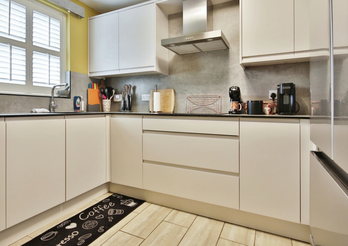 3 bed detached house for sale in Blackwater Way, Hull  - Property Image 3