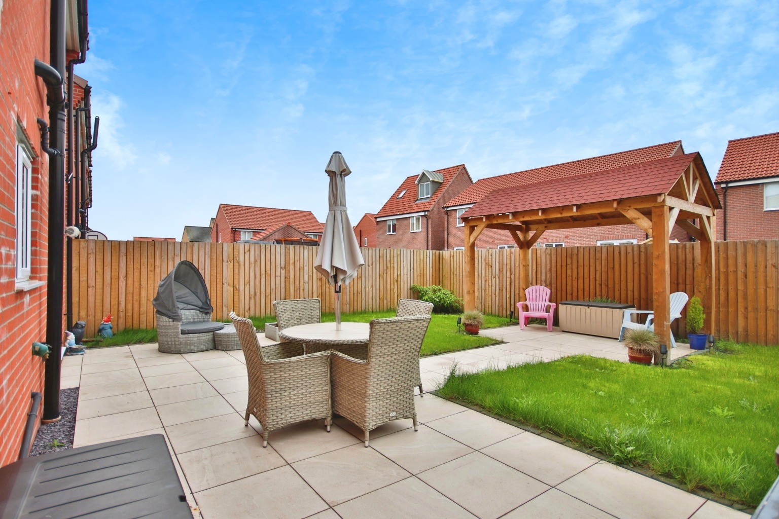 4 bed detached house for sale in Crane Road, Hull  - Property Image 2