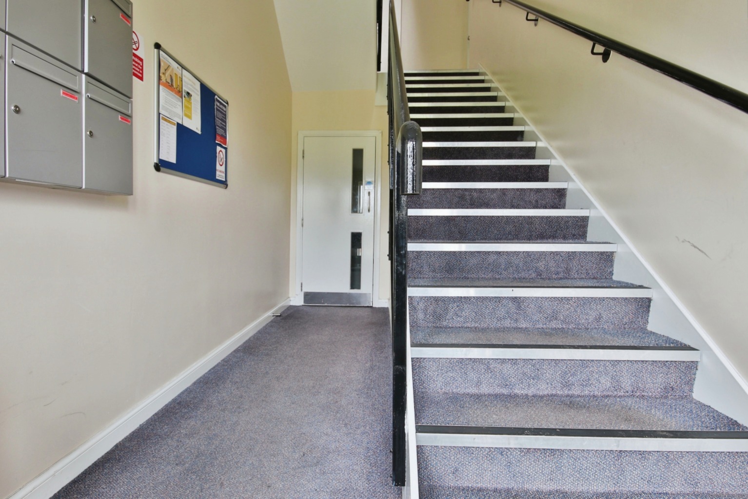 2 bed flat for sale in Dovestone Way, Hull  - Property Image 17