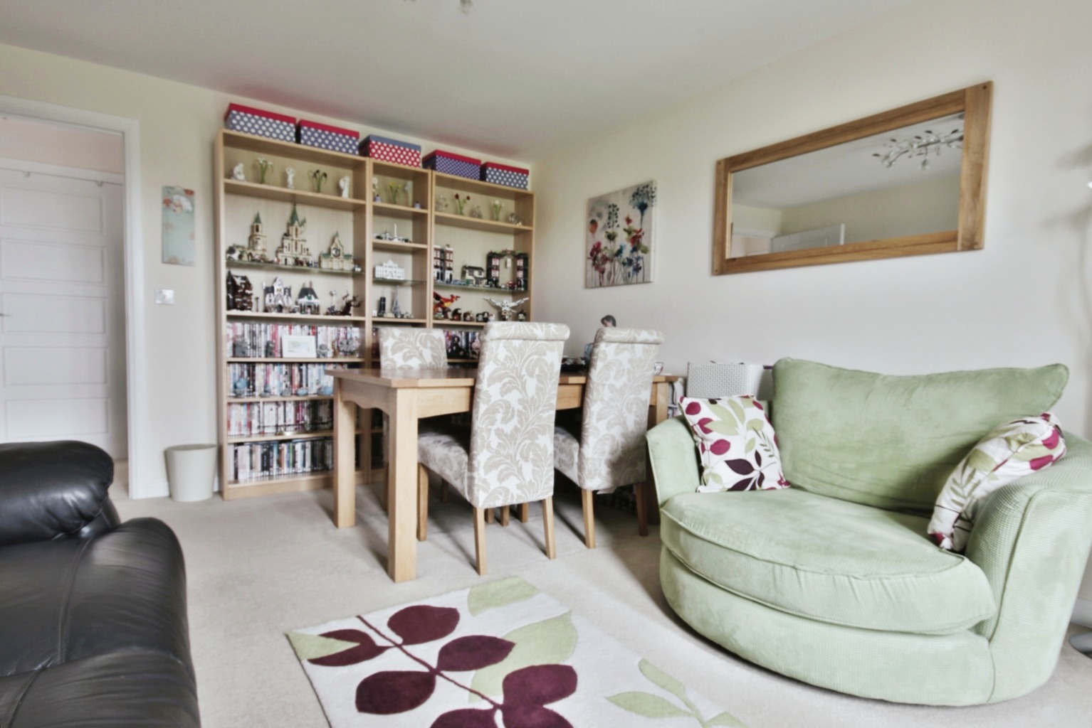 2 bed flat for sale in Dovestone Way, Hull  - Property Image 5