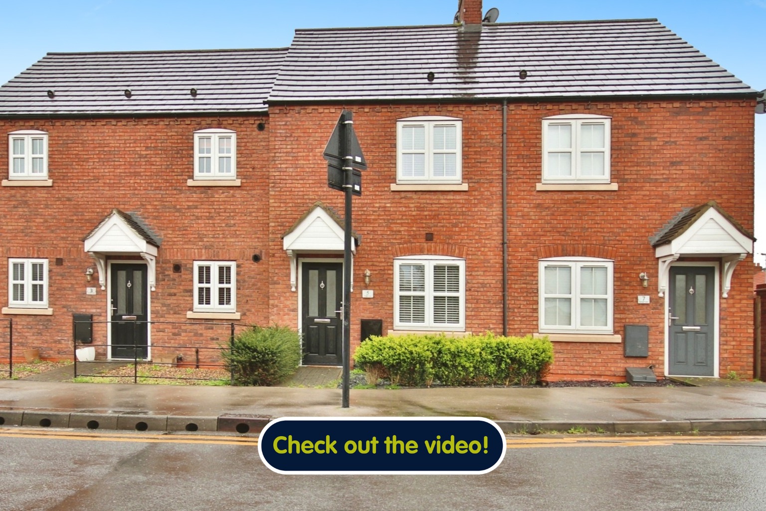 2 bed terraced house for sale in School Lane, Hull  - Property Image 1
