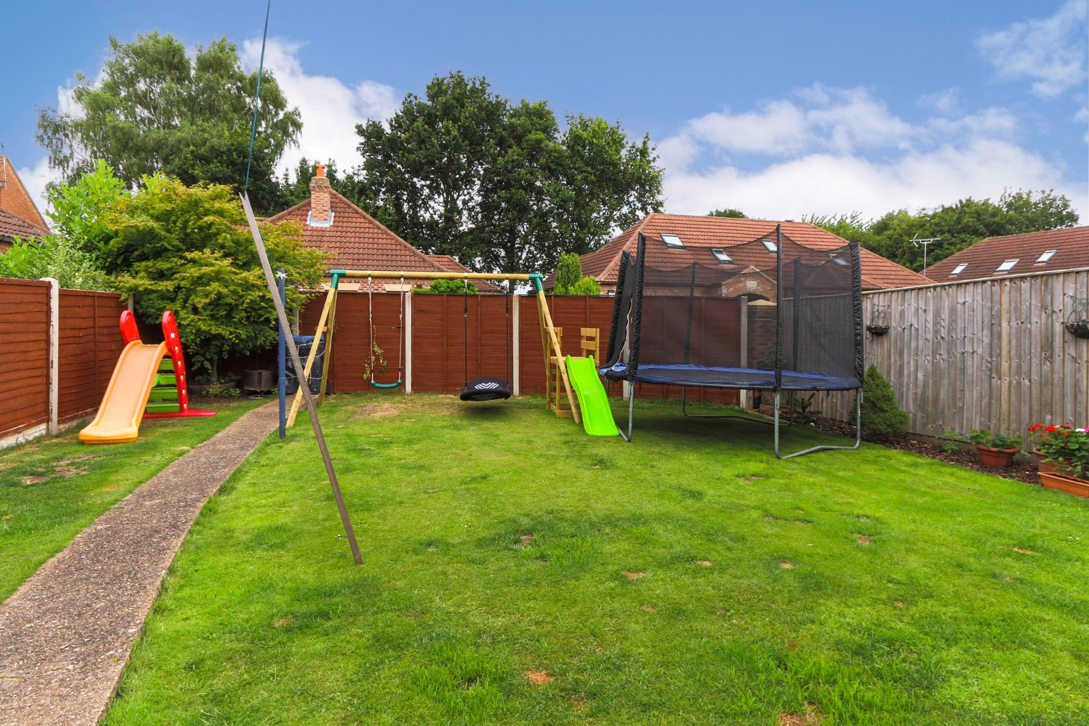 3 bed semi-detached bungalow for sale in West Acridge, Barton upon Humber  - Property Image 14