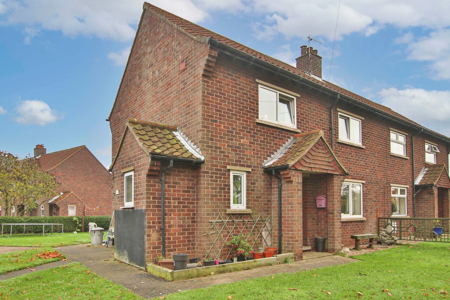 Semi-detached house in Thorn Lane, Goxhill, Barrow-Upon-Humber, Lincolnshire, DN19
