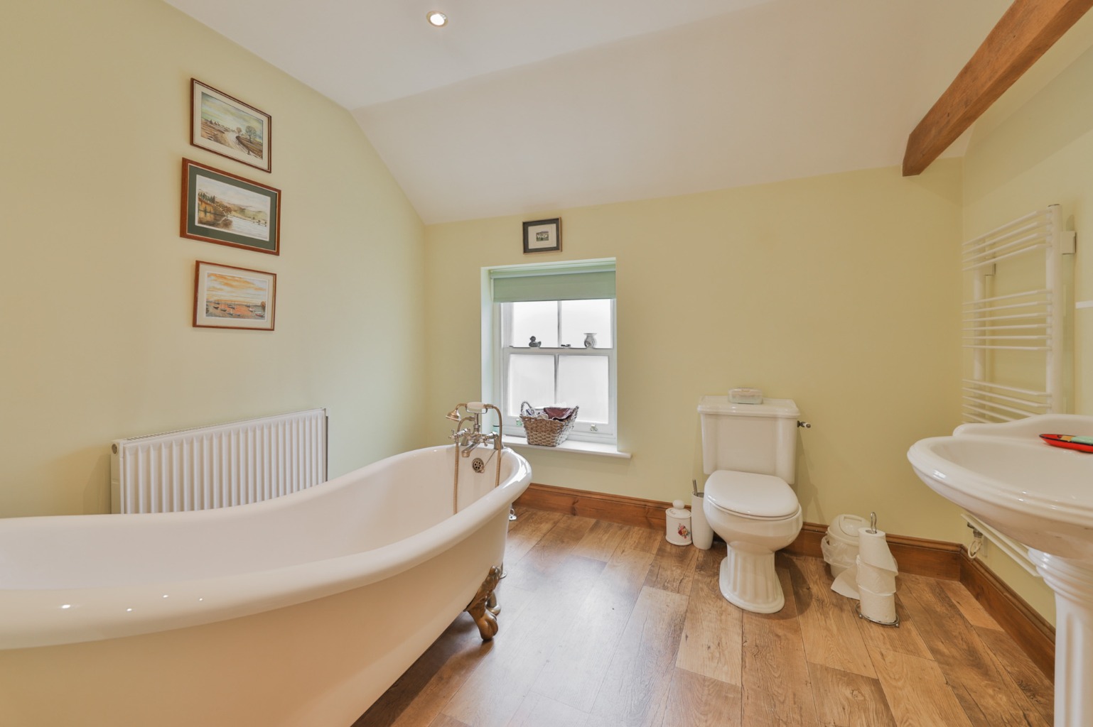 3 bed detached house for sale in Churchside, Barrow upon Humber  - Property Image 9