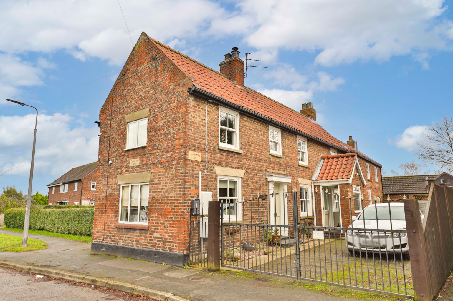 Detached house in Church Side, Barrow-Upon-Humber, Lincolnshire, DN19