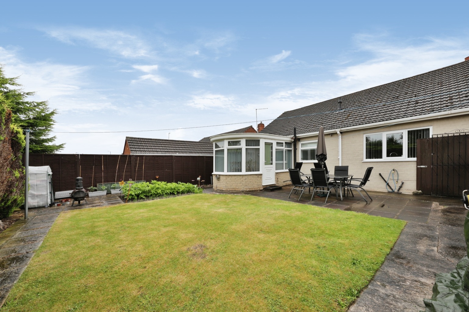 2 bed detached bungalow for sale in Ponds Way, Barton upon Humber  - Property Image 4