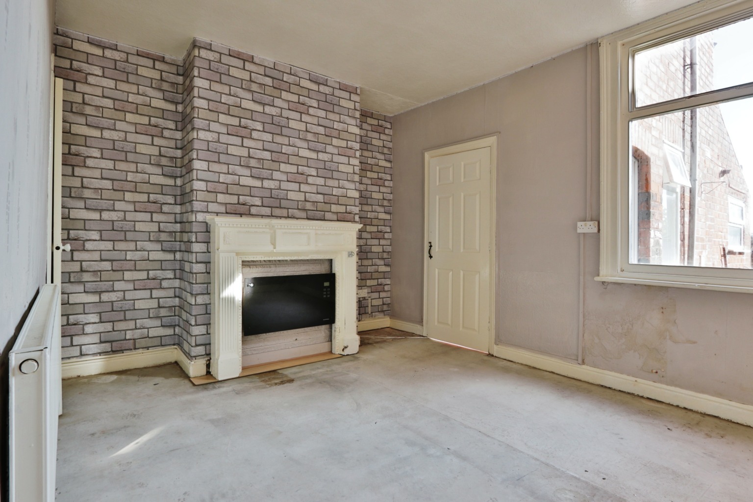 3 bed terraced house for sale in Queens Avenue, Barton upon Humber  - Property Image 3