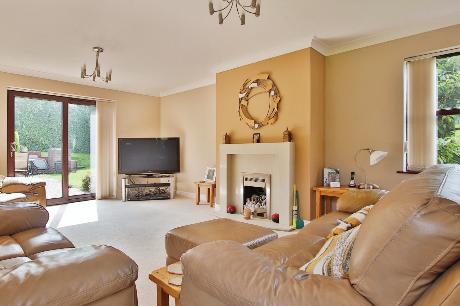 4 bed detached house for sale in Caistor Road, Barton upon Humber  - Property Image 2