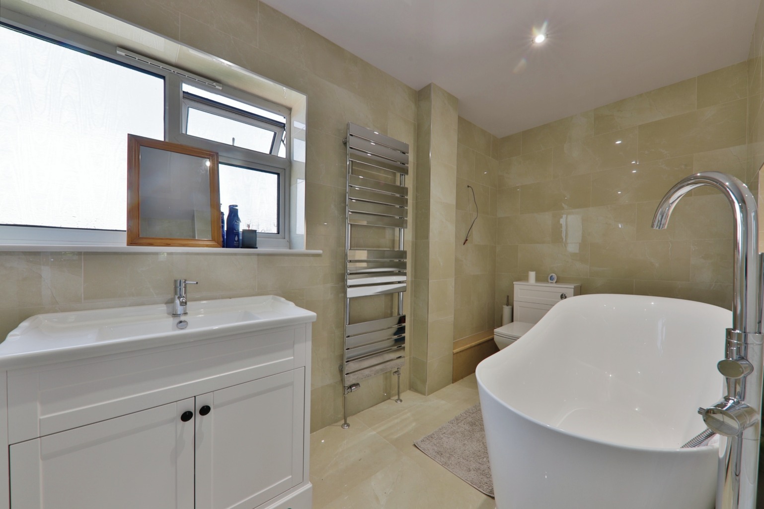 4 bed detached house for sale in Thornton Street, Barrow upon Humber  - Property Image 1
