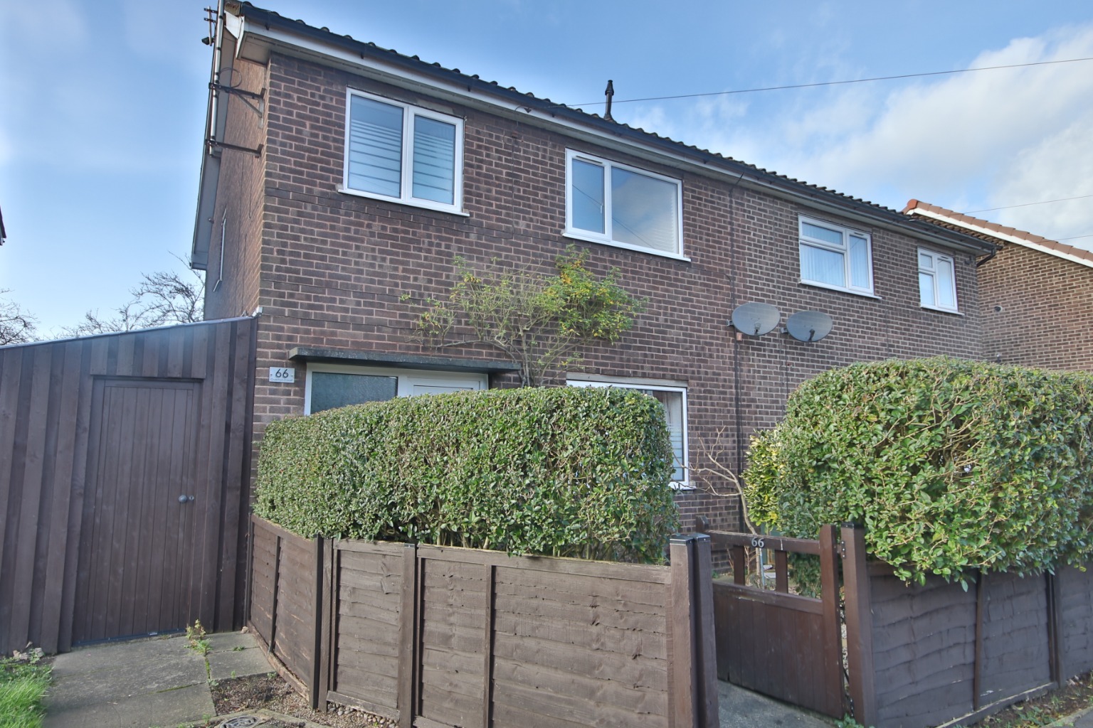 3 bed semi-detached house for sale in Overton Court, Barton upon Humber  - Property Image 1
