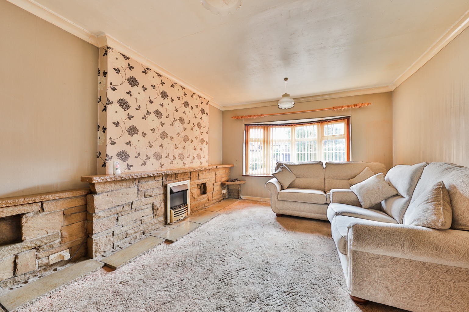 4 bed semi-detached house for sale in Poplar Drive, Beverley  - Property Image 3