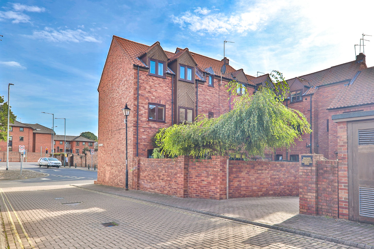 1 bed flat for sale in New Walkergate, Beverley  - Property Image 3