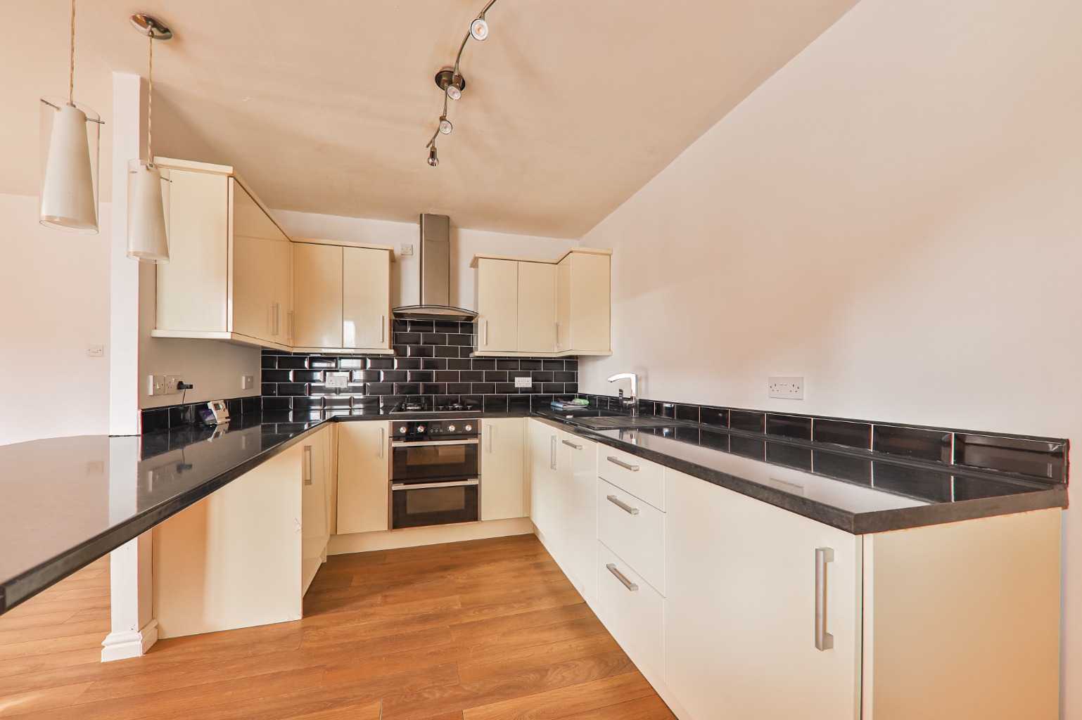 1 bed flat for sale in New Walkergate, Beverley  - Property Image 4