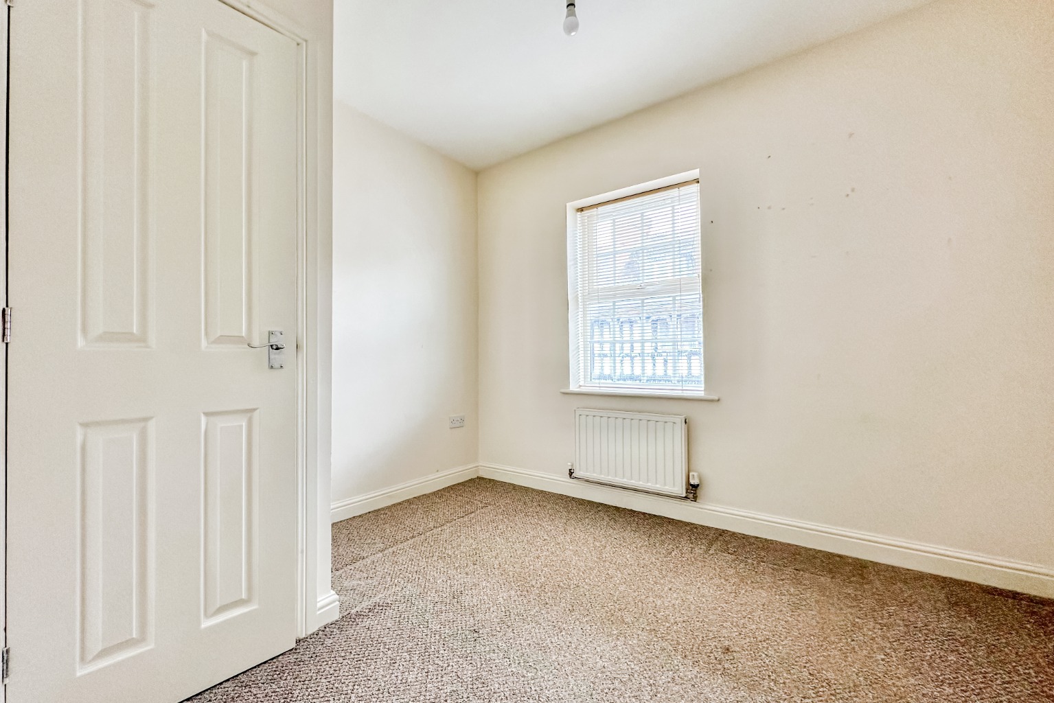 2 bed flat for sale in Wilbert Place, Beverley  - Property Image 5
