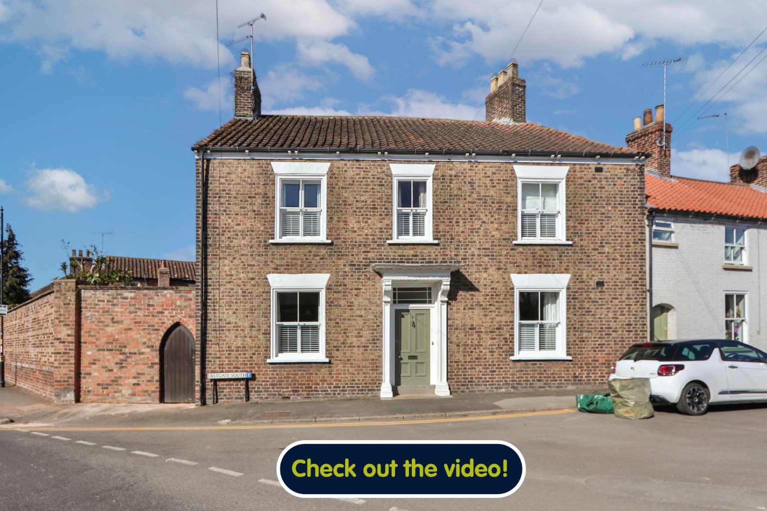 4 bed end of terrace house for sale in East Gate South, Driffield  - Property Image 1