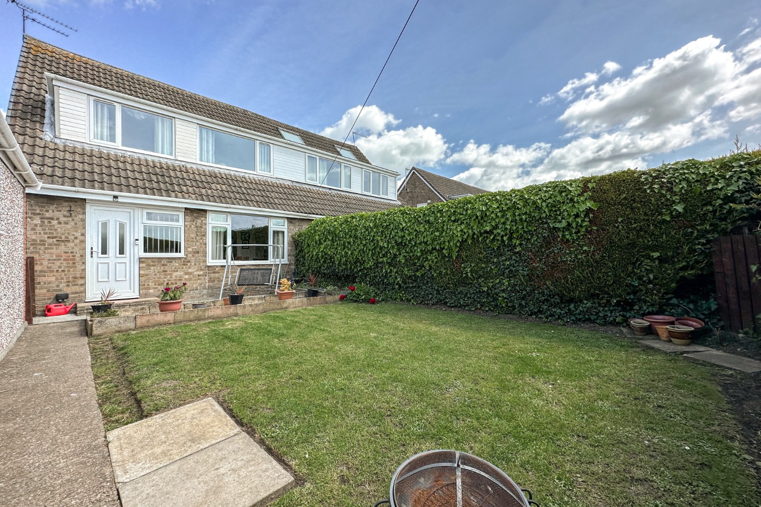 3 bed semi-detached house for sale in St Catherines Drive, Beverley  - Property Image 17