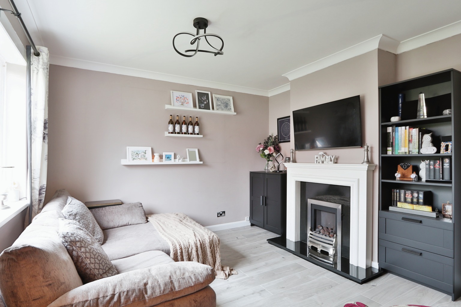 2 bed semi-detached house for sale in Hillcrest, Beverley  - Property Image 4