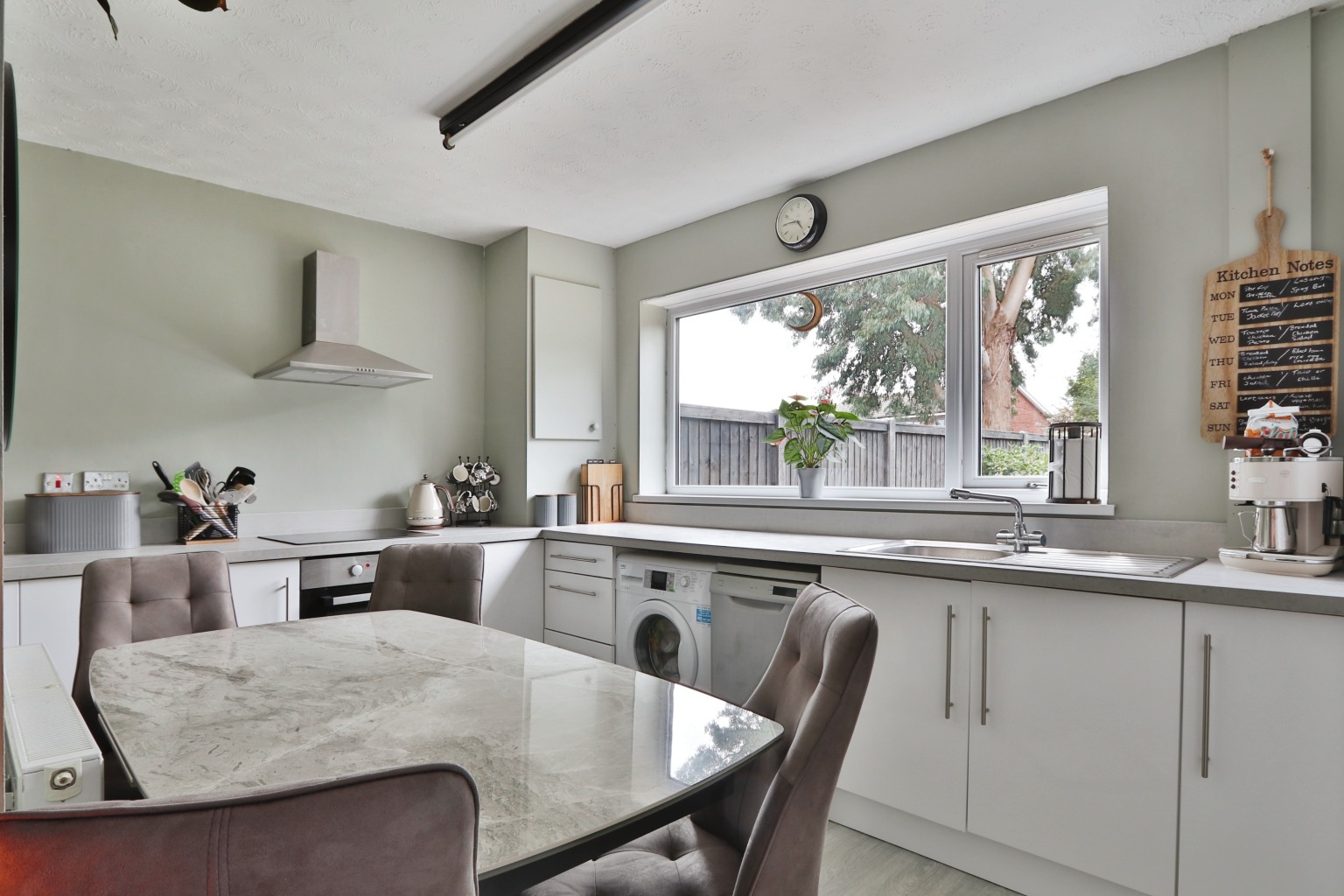 2 bed semi-detached house for sale in Hillcrest, Beverley  - Property Image 5