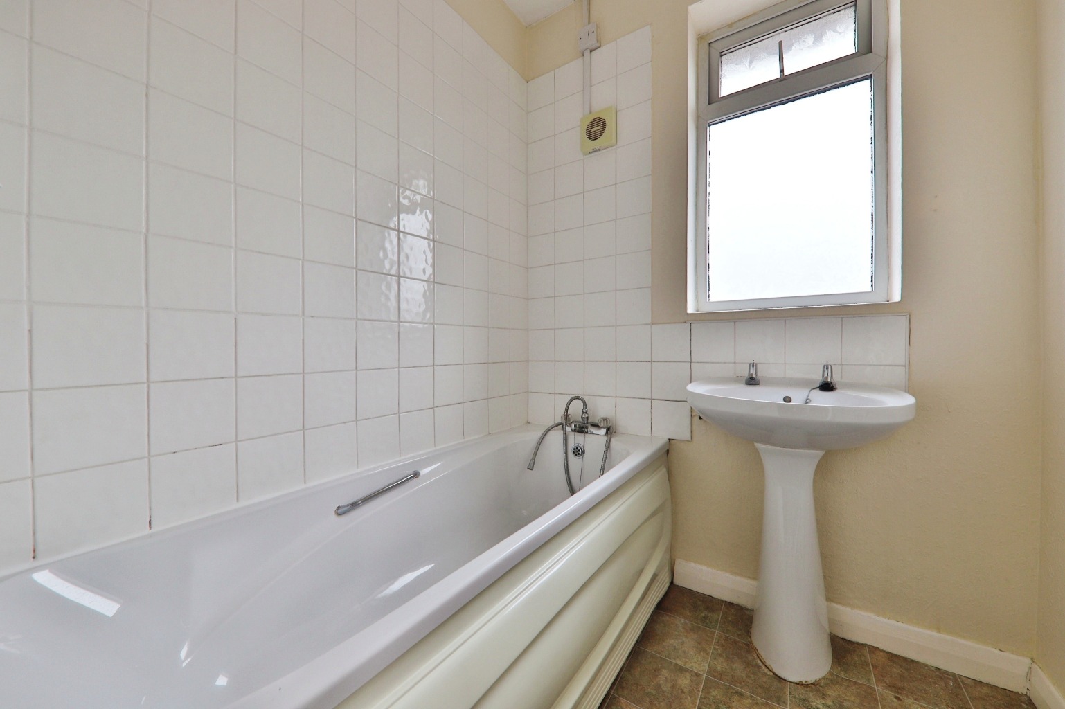 3 bed semi-detached house for sale in Eden Road, Beverley  - Property Image 7