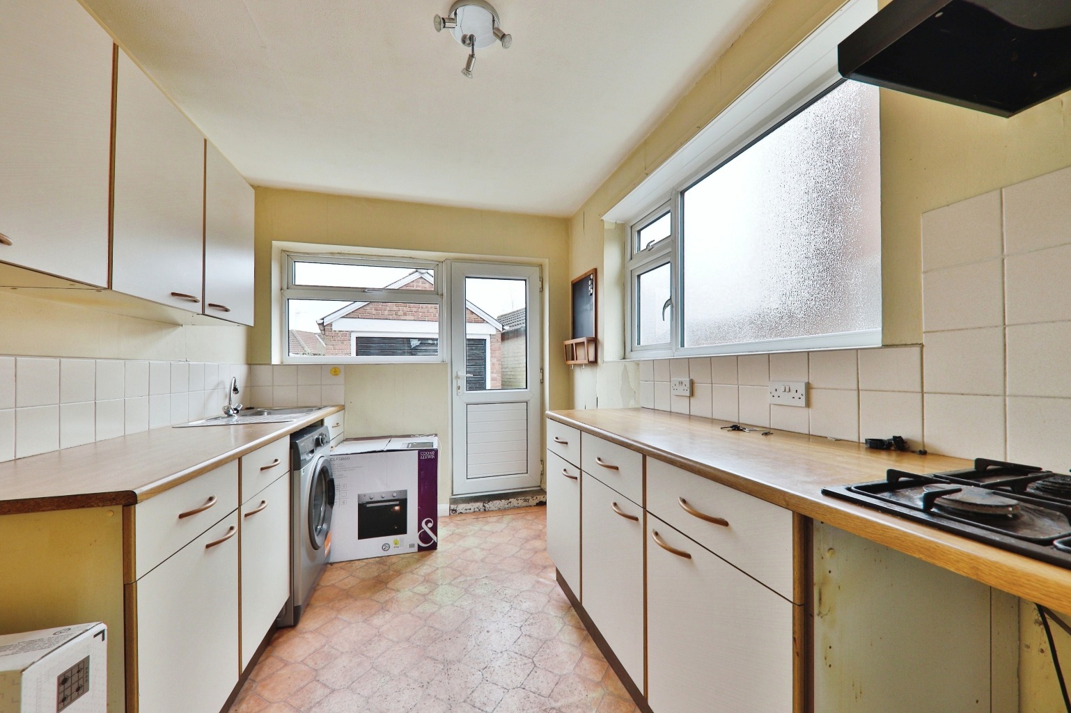 3 bed semi-detached house for sale in Eden Road, Beverley  - Property Image 4