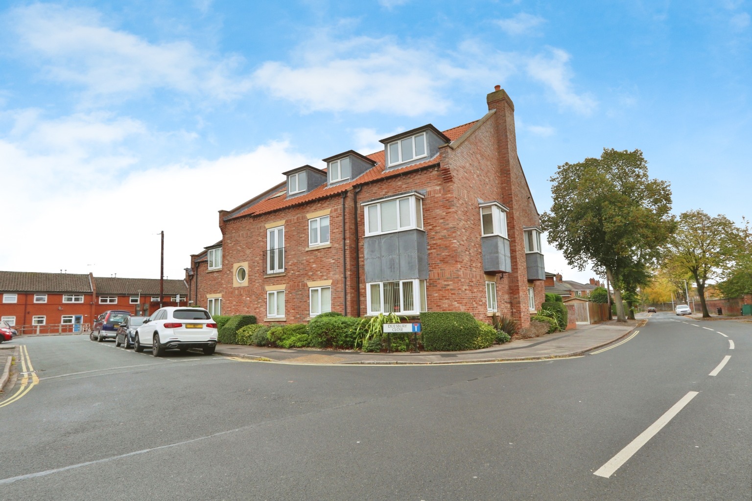 2 bed flat for sale in Corporation Road, Beverley  - Property Image 13