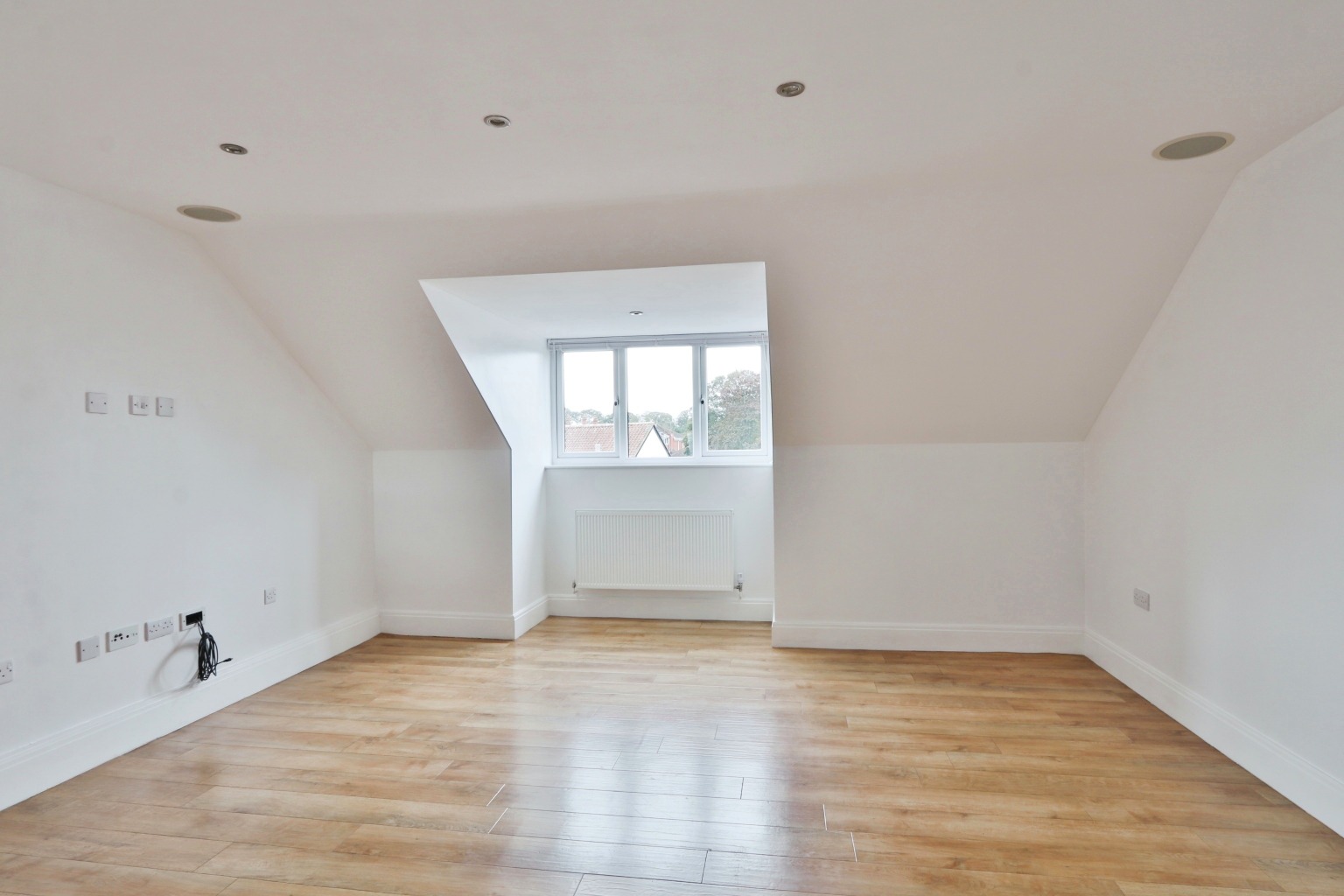 2 bed flat for sale in Corporation Road, Beverley  - Property Image 2