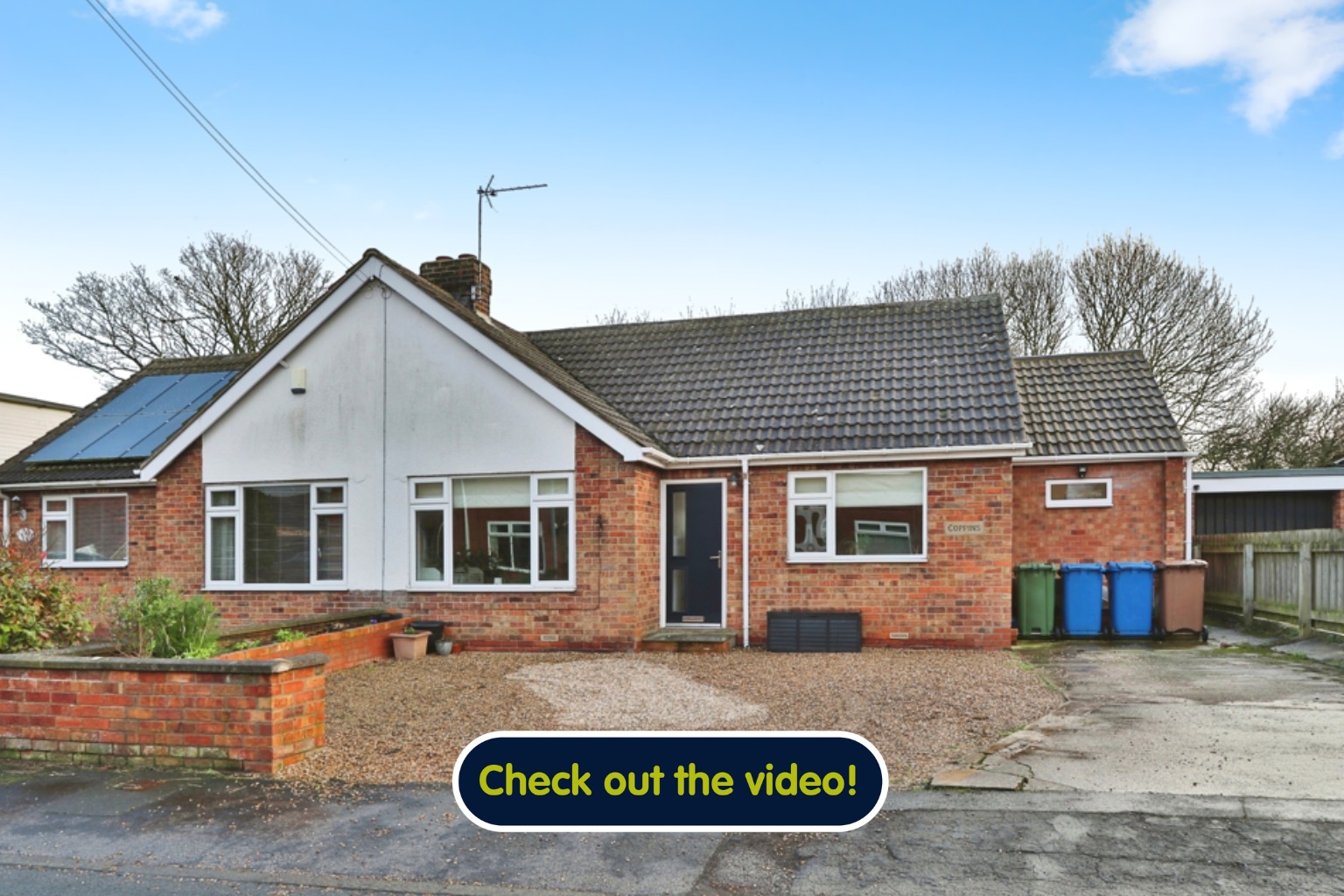 2 bed semi-detached bungalow for sale in Leys Lane, Driffield - Property Image 1
