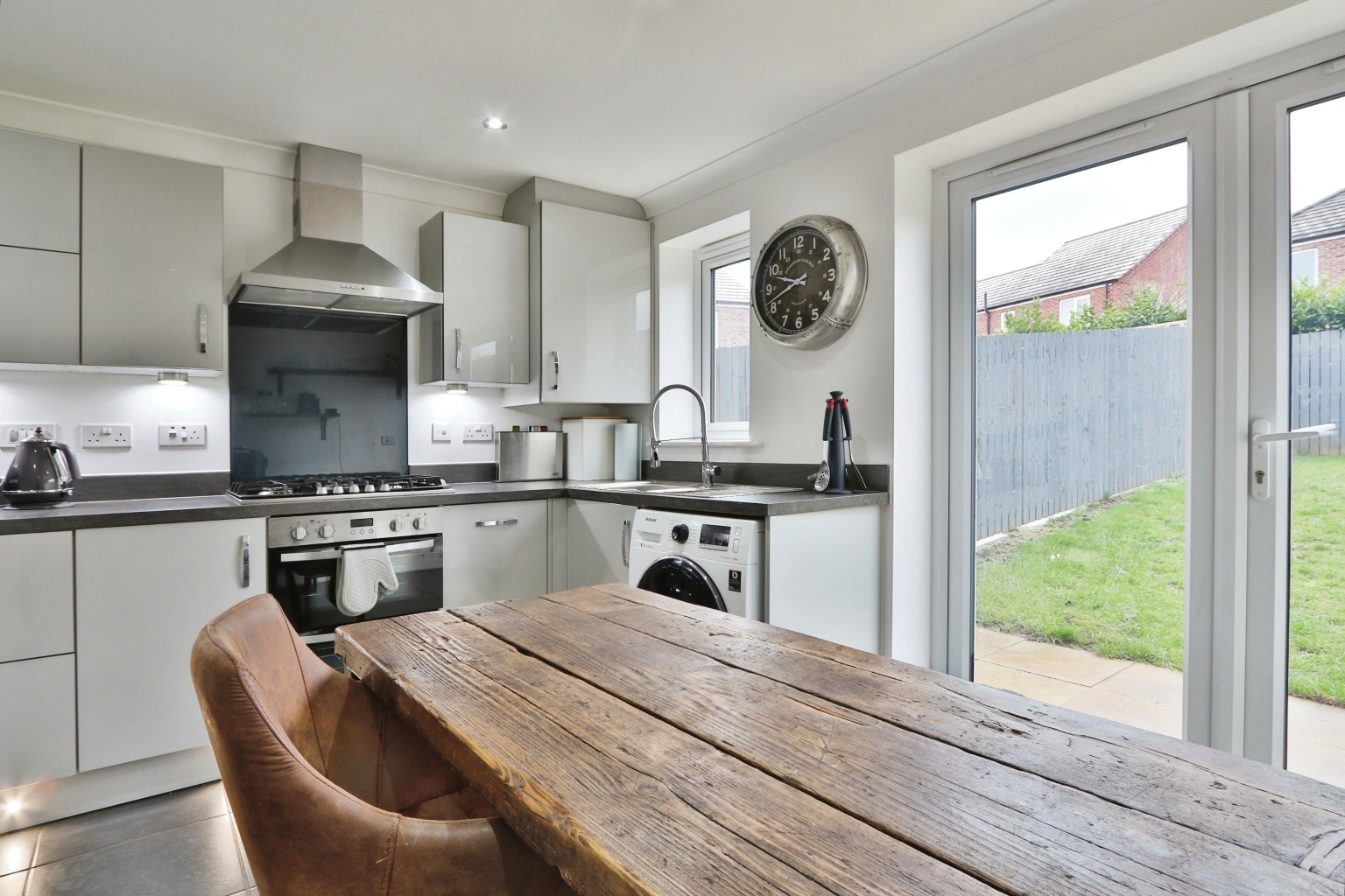 2 bed semi-detached house for sale in Mulberry Avenue, Beverley  - Property Image 3