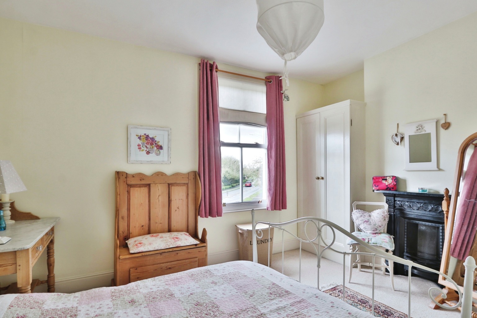 2 bed terraced house for sale in Queensgate, Beverley  - Property Image 9
