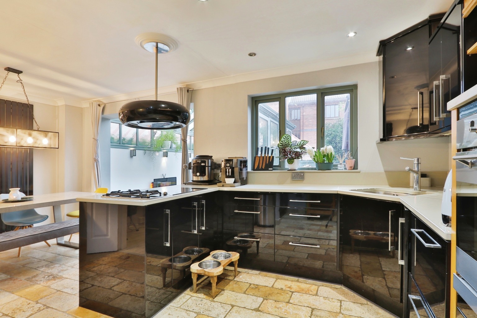 4 bed terraced house for sale in Outer Trinities, Beverley  - Property Image 2