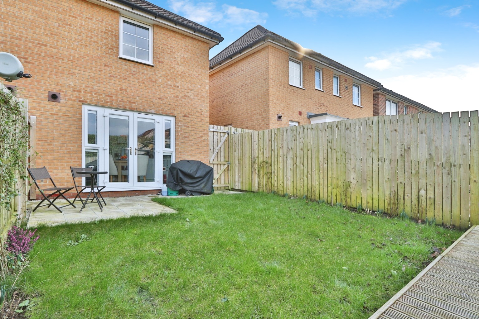 2 bed semi-detached house for sale in Hornbeam Close, Beverley  - Property Image 9