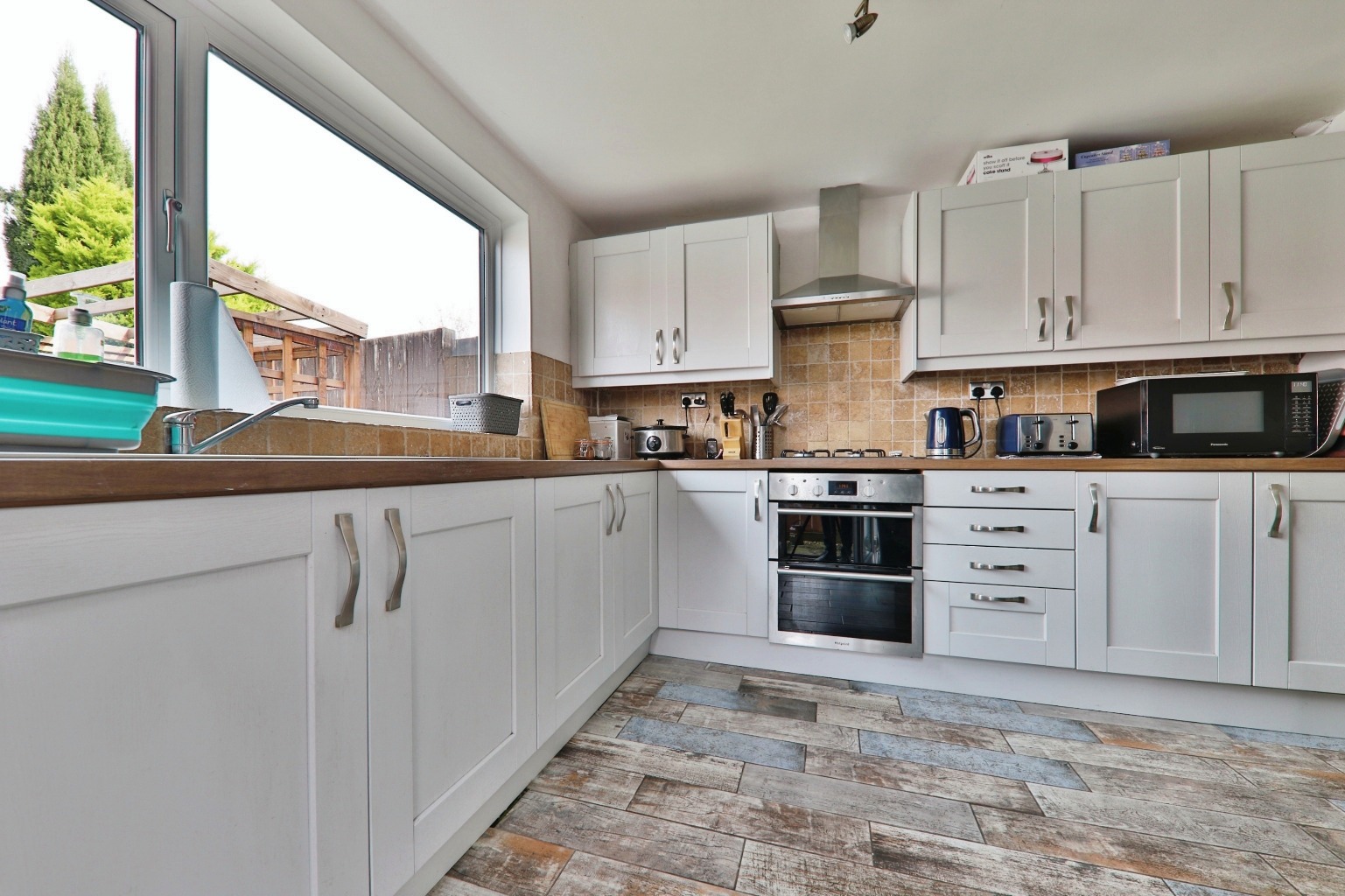 2 bed terraced house for sale in Flemingate, Beverley  - Property Image 2