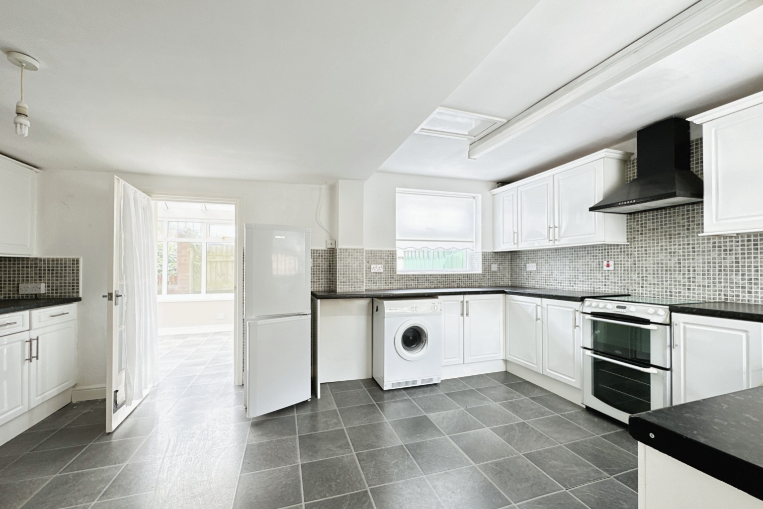3 bed detached house for sale in Main Street, Beverley  - Property Image 5